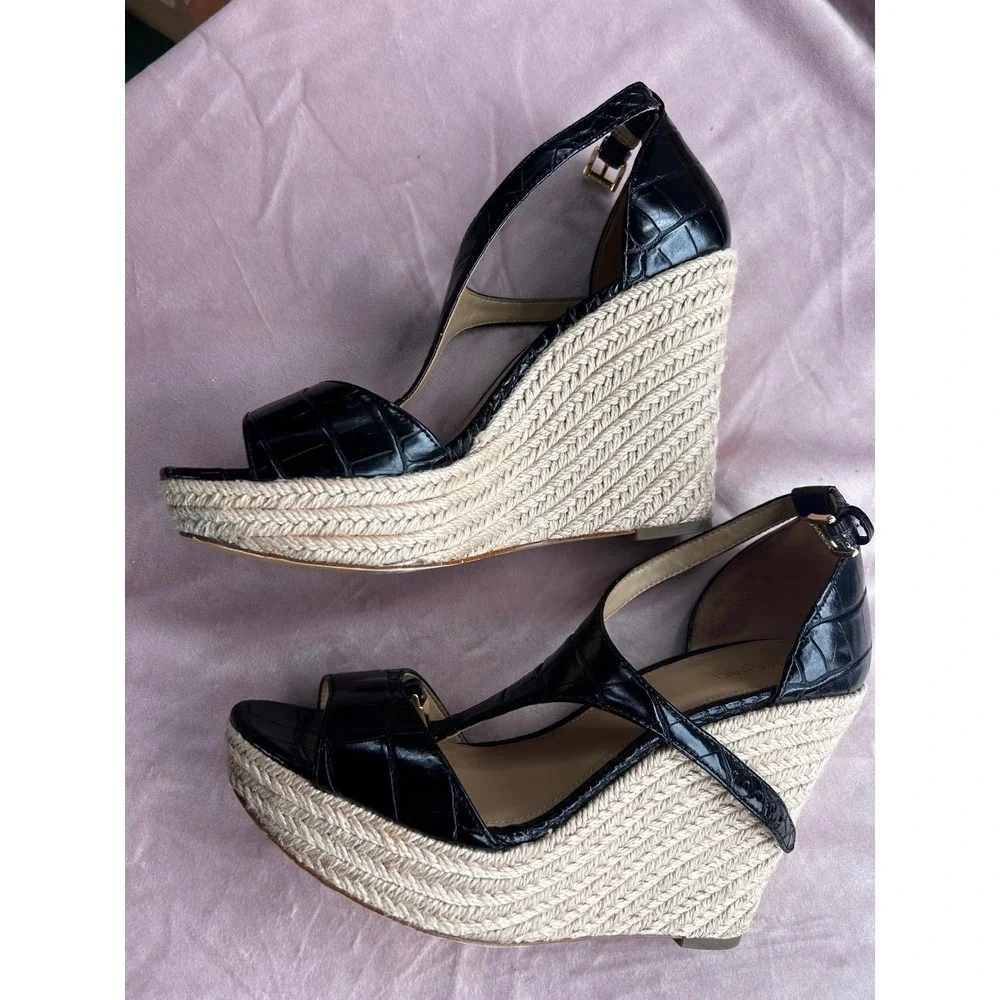 Michael Kors Espadrille Wedge Women's Size 9.5 Black Good Croc-Embossed T-Strap